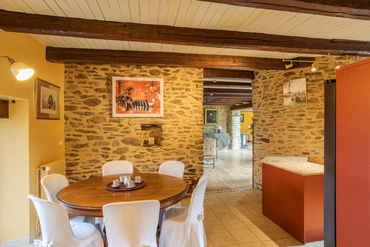LA LONGERE DU TERTRE - Charmante longère de 400m2 proche plage Cancale Extérieur photo